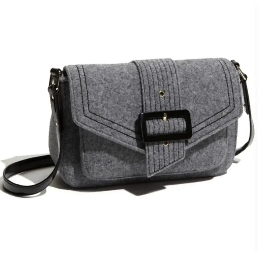 Kate Spade Raleigh Walker Park Wool Crossbody Bag Charcoal Gray Wool Felt Bag